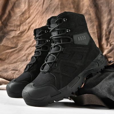 Fashionable 1.5kg/Pair Top Mountaineering Boots for Men's Outdoor Adventures